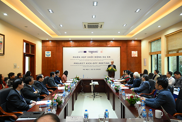 Project kick-off meeting: Promoting the EU through multimedia communications